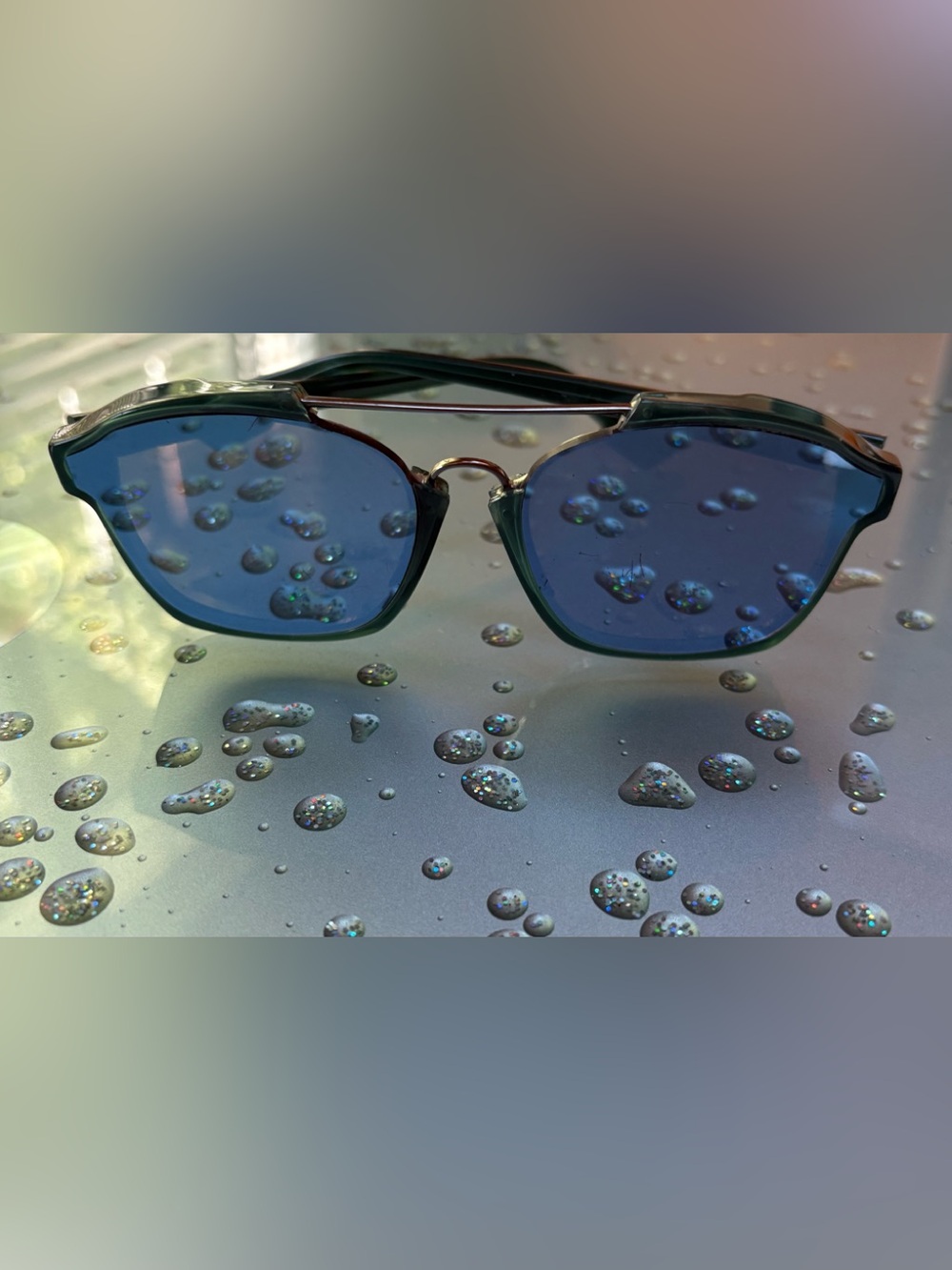 Dior Green Frames with Mirror Lenses Sunglasses - Picture 4 of 8